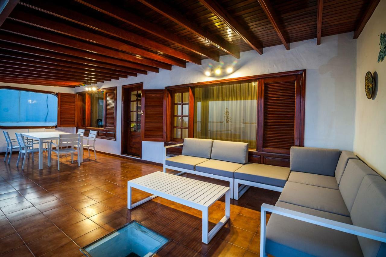 Magnifica Villa Al Lado Del Mar Arrecife  Extérieur photo